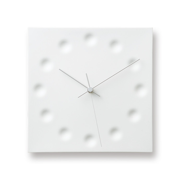 壁掛け時計レビュー 塚本カナエデザイン 白い陶器のシンプル時計 Wall Clocks